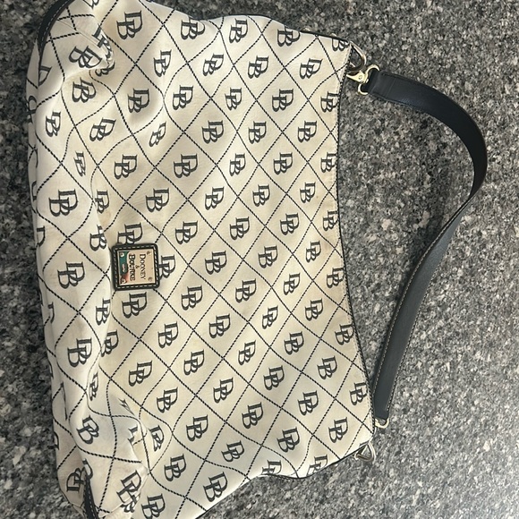 Dooney & Bourke - Picture 1 of 3